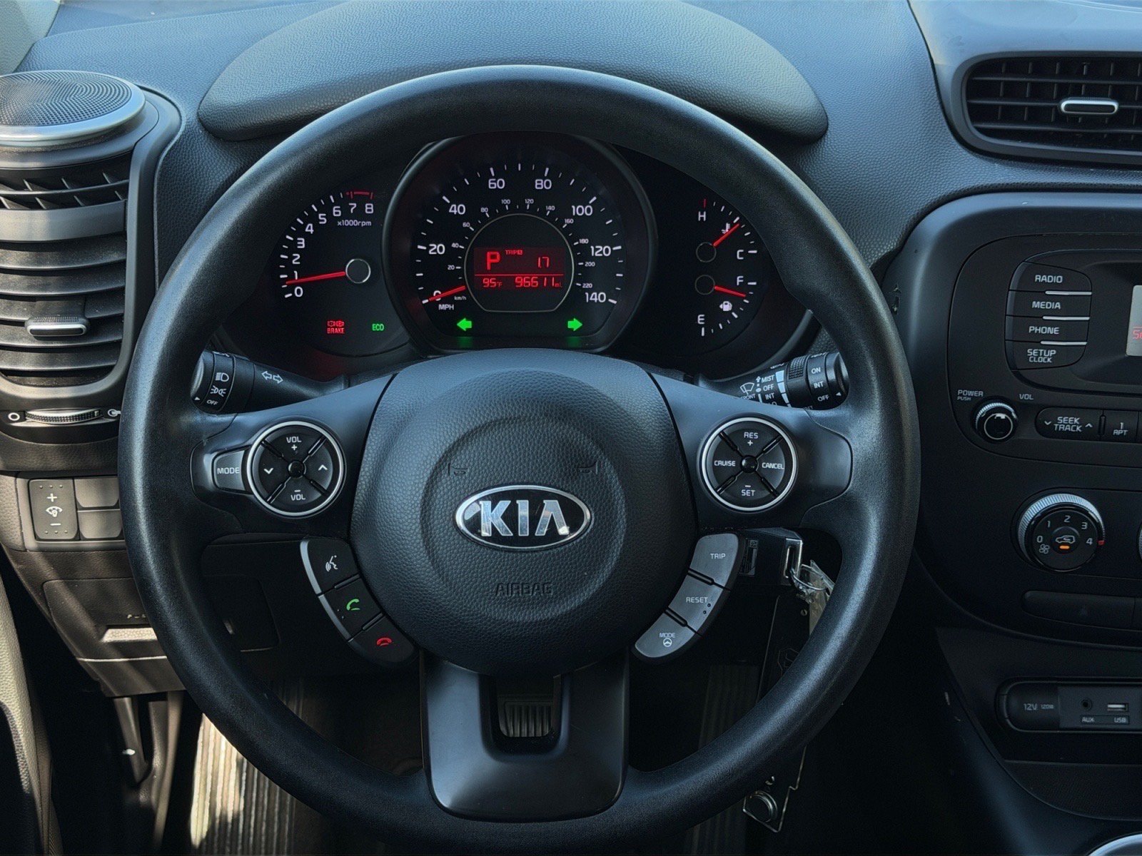Used 2015 Kia Soul FWD image 18