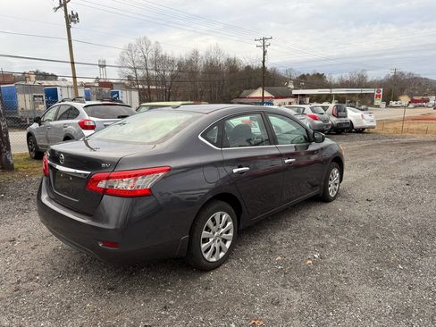 Used 2015 Nissan Sentra SV image 18