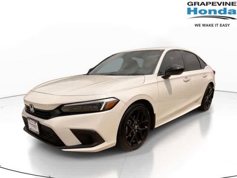 Used 2023 Honda Civic Sport image 1