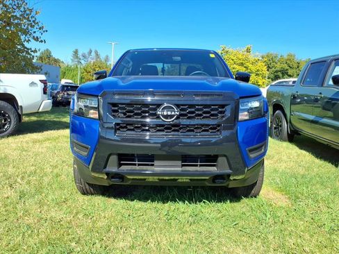 New 2026 Nissan Frontier SV w/ Tow Package image 2