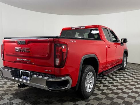 Used 2022 GMC Sierra 1500 SLE AWD/4WD image 8