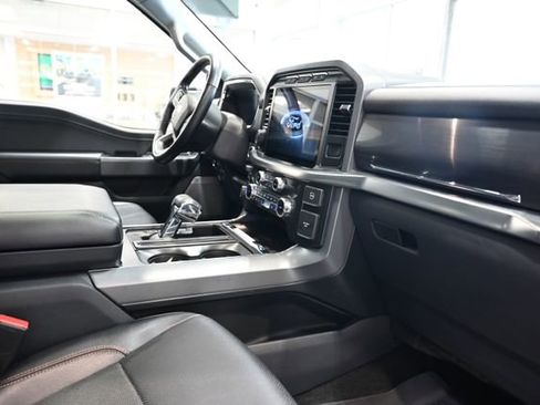 Used 2022 Ford F150 Lariat w/ Equipment Group 502A High image 16