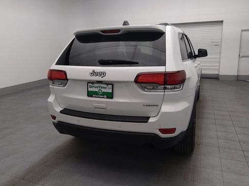 Used 2020 Jeep Grand Cherokee Laredo RWD image 7