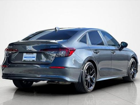 Used 2025 Honda Civic Sport image 5