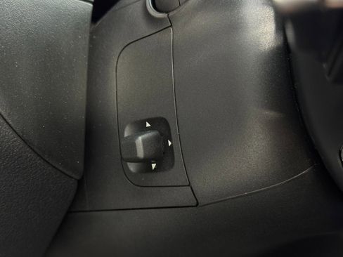 Used 2025 Mercedes-Benz C 300 Sedan w/ AMG Line w/ Night Package image 20