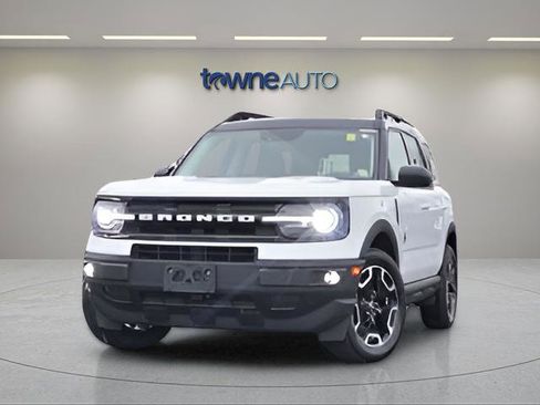 Used 2023 Ford Bronco Sport Outer Banks AWD/4WD image 5