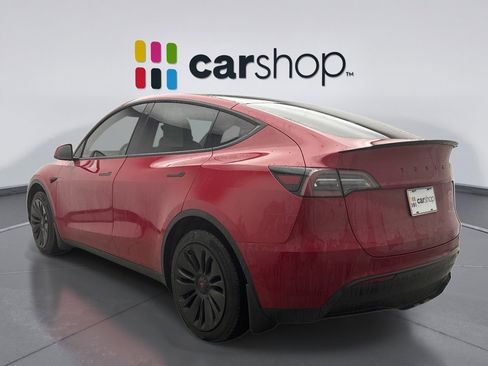 Used 2023 Tesla Model Y Long Range image 3