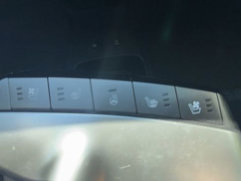Used 2024 Kia EV6 Wind w/ Wind Technology Package AWD/4WD image 21