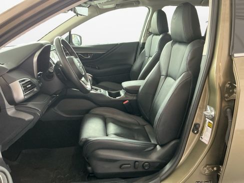 Used 2024 Subaru Outback Touring w/ Popular Package #2 AWD/4WD image 11