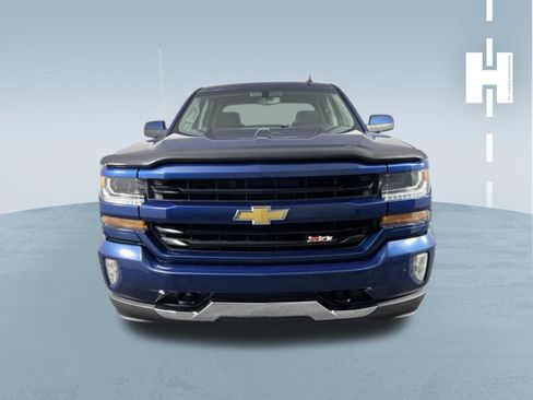 Used 2017 Chevrolet Silverado 1500 LT w/ All Star Edition AWD/4WD image 3