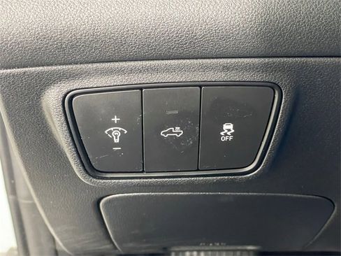 Used 2022 Hyundai Santa Cruz SEL w/ Activity Package image 16