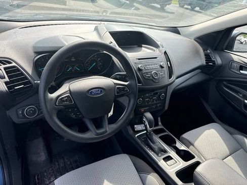 Used 2018 Ford Escape SE FWD image 7
