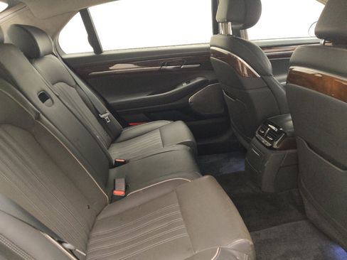 Used 2019 Genesis G90 3.3T Premium AWD/4WD image 19