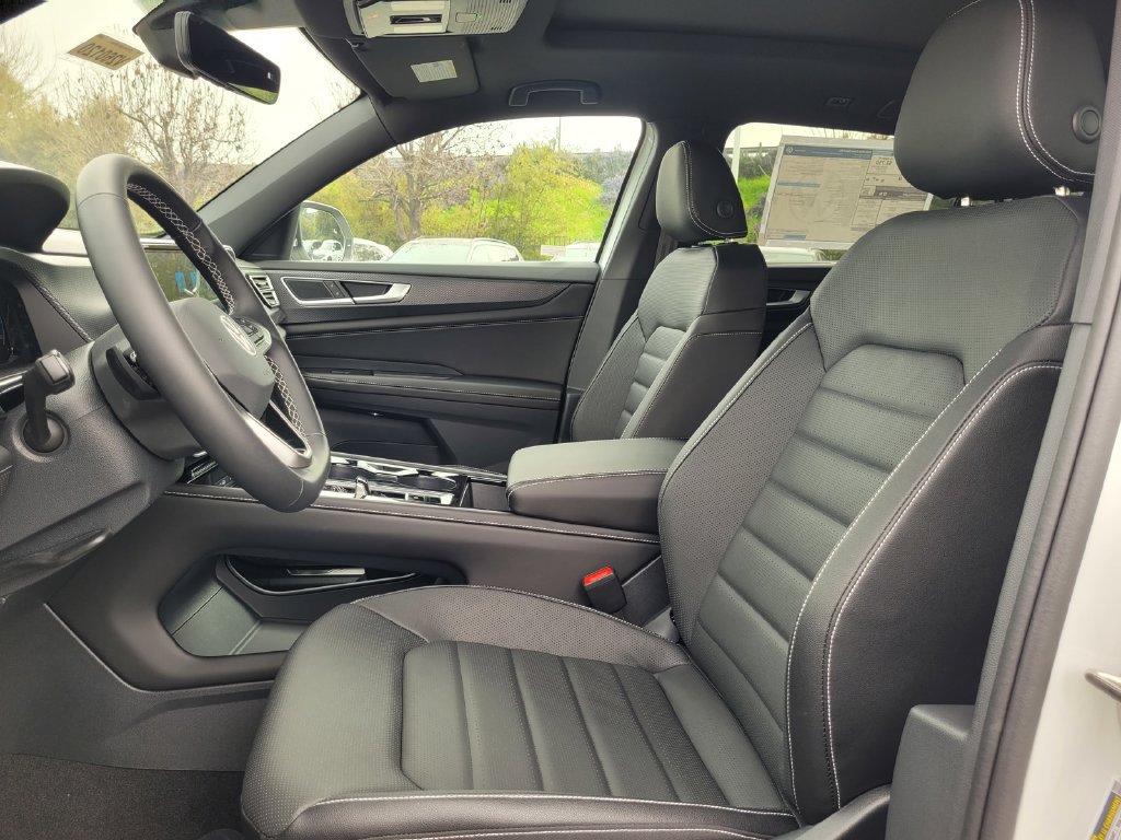 New 2026 Volkswagen Atlas Cross Sport SEL AWD/4WD image 11