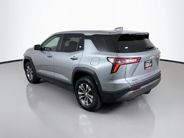 Used 2025 Chevrolet Equinox LT AWD/4WD image 5