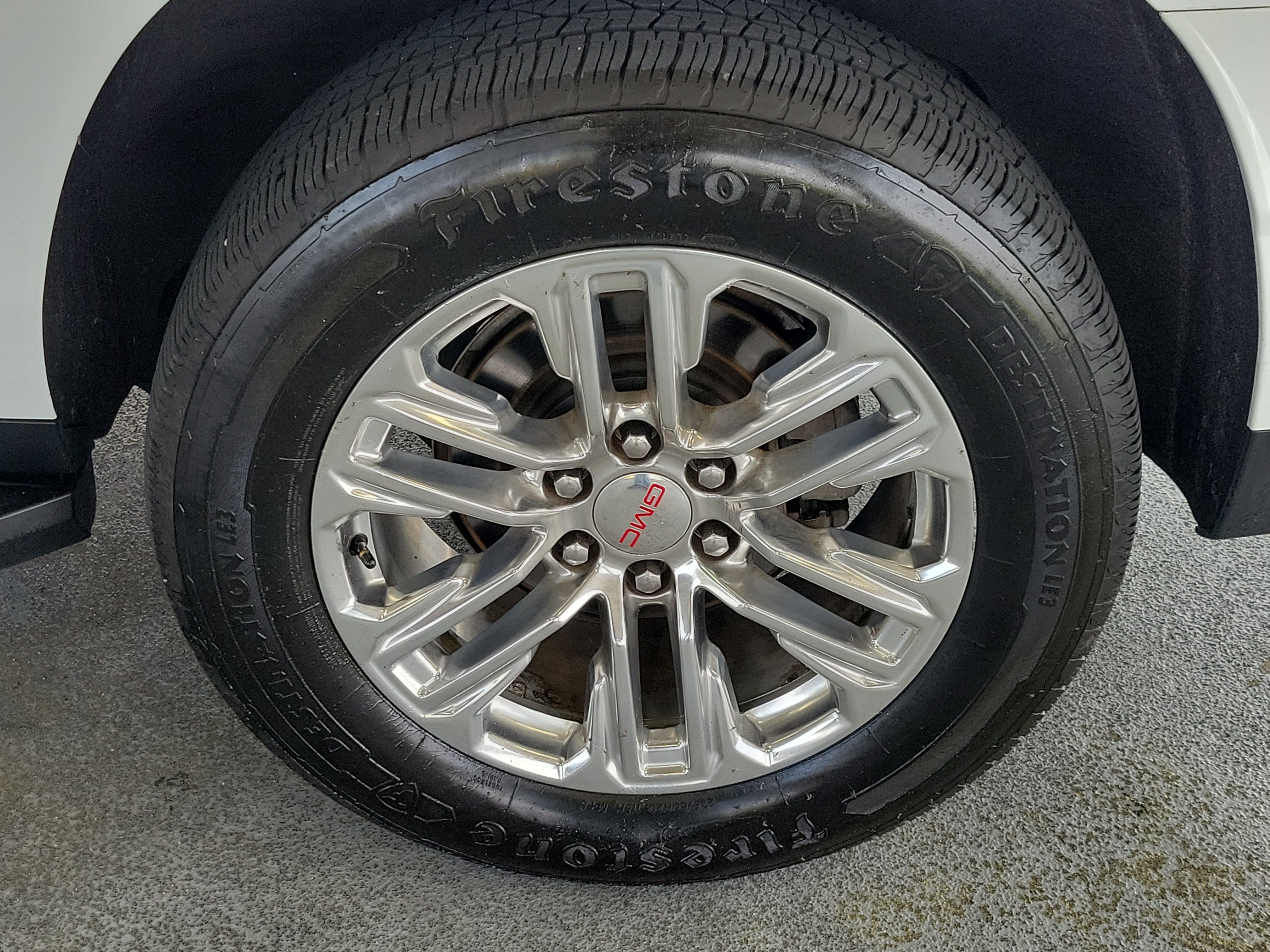 Used 2021 GMC Yukon XL SLT w/ SLT Luxury Plus Package AWD/4WD image 4
