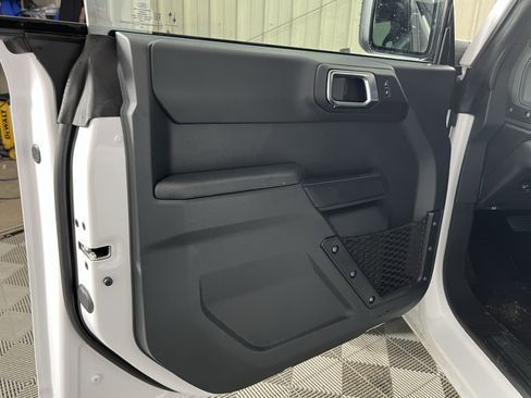 Used 2025 Ford Bronco Big Bend image 15