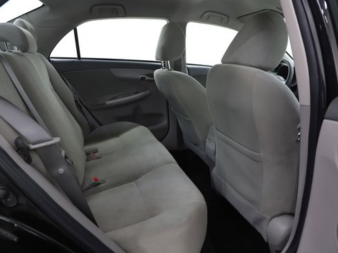 Used 2010 Toyota Corolla LE image 12