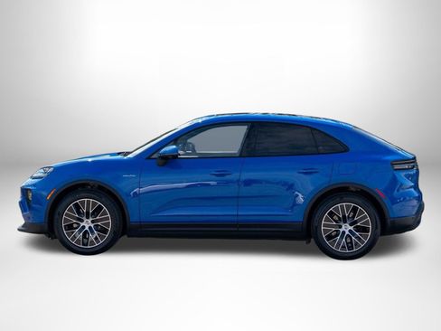 New 2026 Porsche Macan 4 Electric AWD/4WD image 3