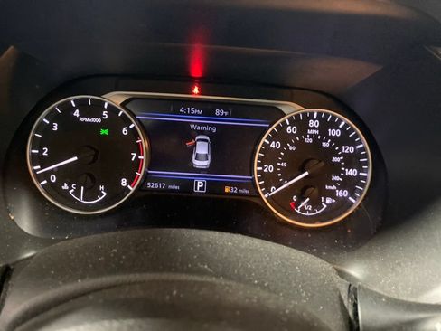 Used 2021 Nissan Sentra SV FWD image 16