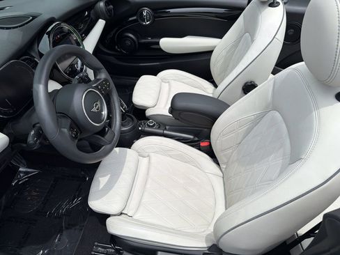 Used 2024 MINI Cooper S FWD image 5