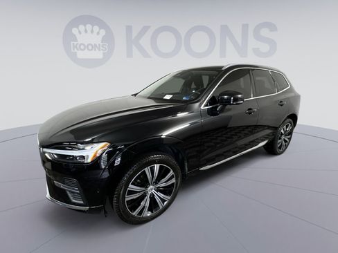 Used 2023 Volvo XC60 B5 Plus AWD/4WD image 5