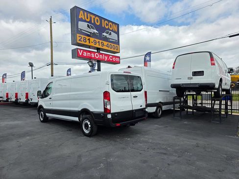 Used 2020 Ford Transit 250 Low Roof image 28