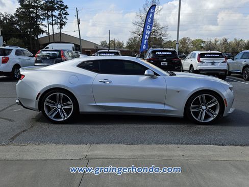 Used 2017 Chevrolet Camaro LT w/ RS Package image 6