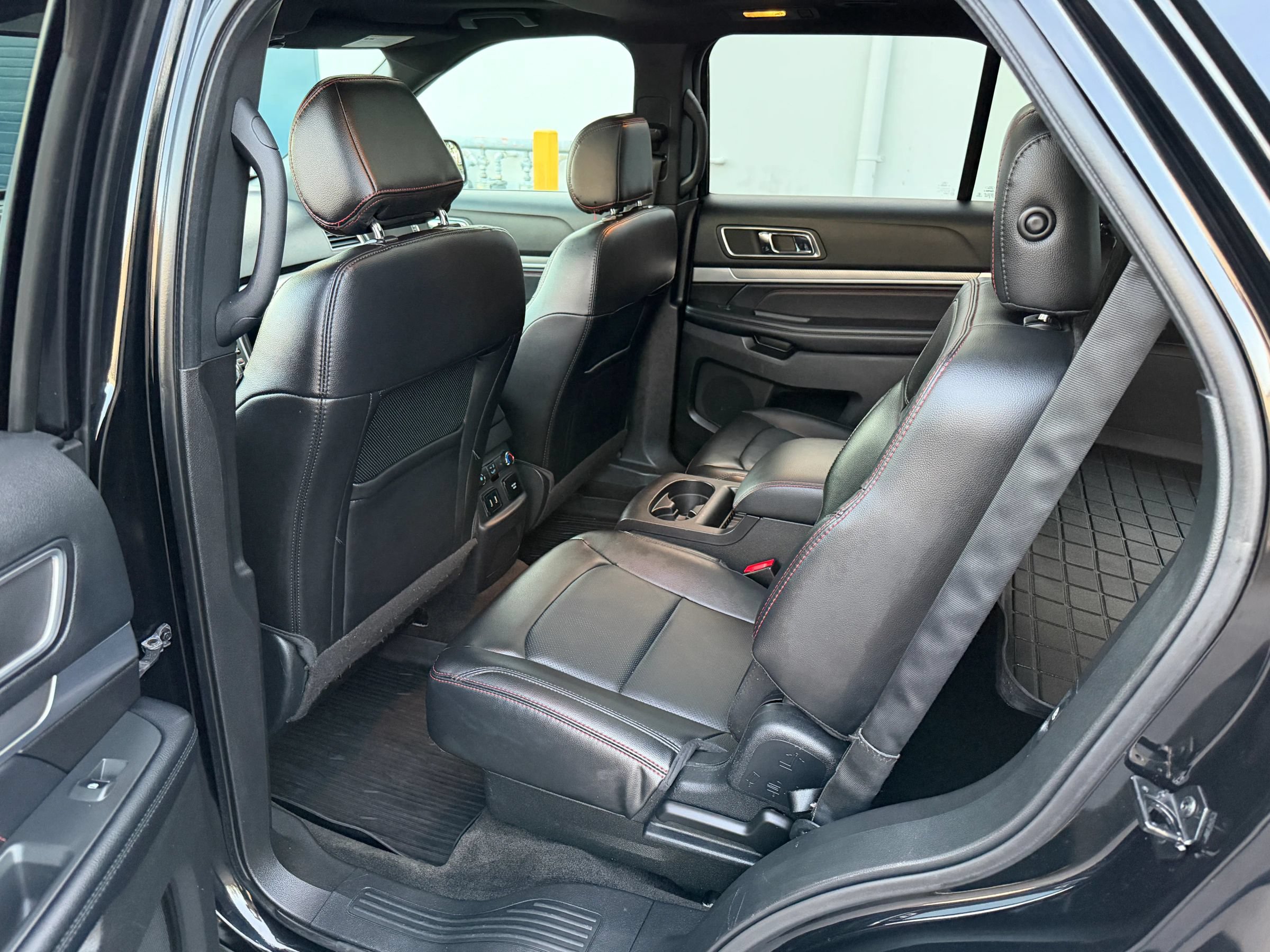 Used 2017 Ford Explorer Sport AWD/4WD image 19