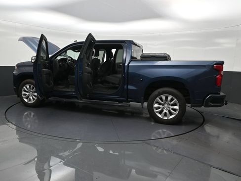 Used 2022 Chevrolet Silverado 1500 Custom RWD image 34