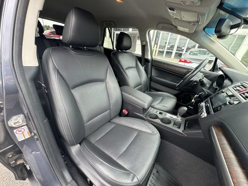Used 2015 Subaru Outback 2.5i Limited AWD/4WD image 28