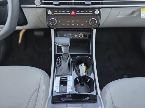 New 2026 Hyundai Tucson SEL image 24