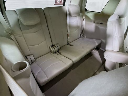 Used 2020 Cadillac Escalade Luxury image 30