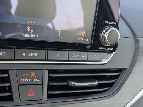 New 2026 Nissan Altima 2.5 SV FWD image 17