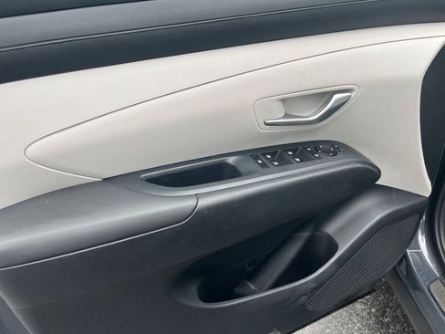 Used 2025 Hyundai Tucson SEL FWD image 11