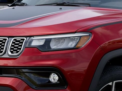 New 2026 Jeep Compass Limited w/ Mopar Graphics Package AWD/4WD image 10