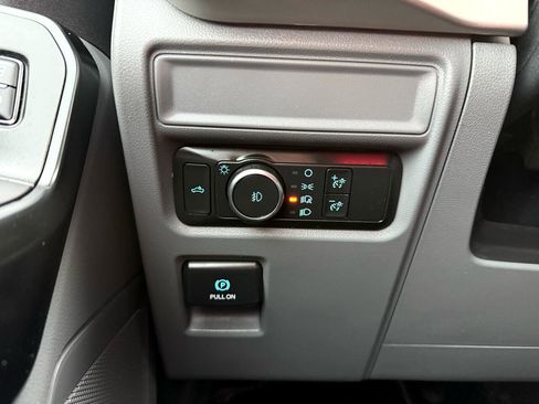 Used 2021 Ford F150 XL w/ FX4 Off-Road Package image 23