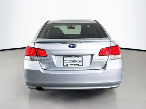 Used 2012 Subaru Legacy 2.5i Premium AWD/4WD image 7