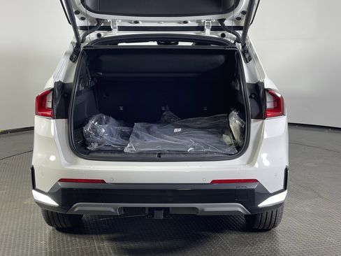 New 2026 BMW X1 xDrive28i w/ Technology Package image 8