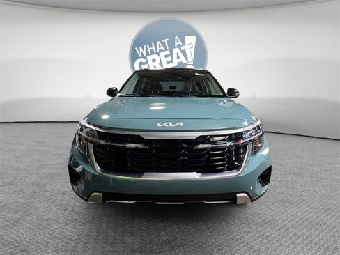 Certified 2024 Kia Seltos S image 9