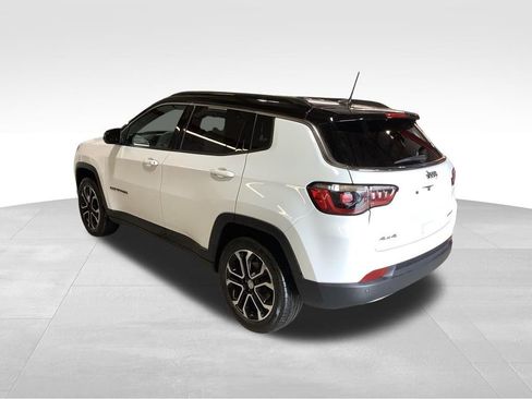 Used 2023 Jeep Compass Limited image 6