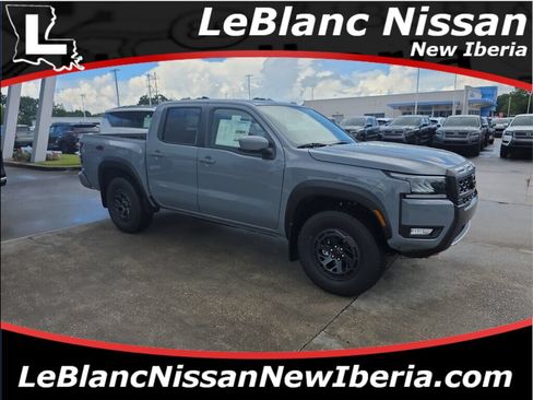 New 2026 Nissan Frontier PRO-4X w/ Pro-4x Convenience Package AWD/4WD image 1