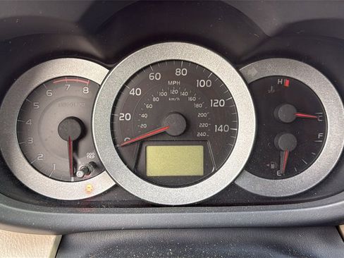 Used 2008 Toyota RAV4 Limited image 6