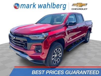 Used 2024 Chevrolet Colorado Z71 w/ Z71 Convenience Package 2