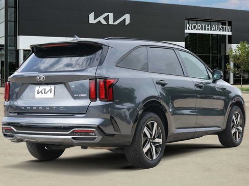 Used 2021 Kia Sorento EX FWD image 5