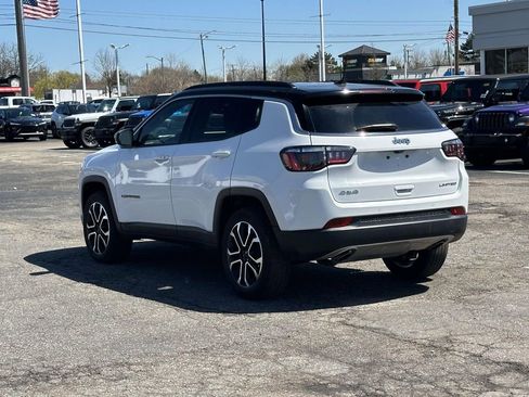 Used 2023 Jeep Compass Limited image 6