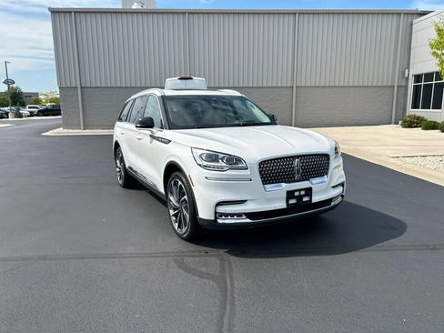 Used 2020 Lincoln Aviator Reserve w/ Equipment Group 202A AWD/4WD image 31