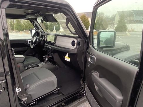 New 2026 Jeep Wrangler Sport S image 27