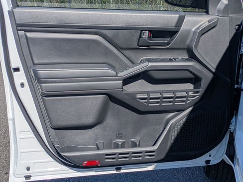 Used 2024 Toyota Tacoma SR5 image 19