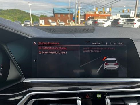 Used 2021 BMW X5 xDrive40i w/ M Sport Package image 17